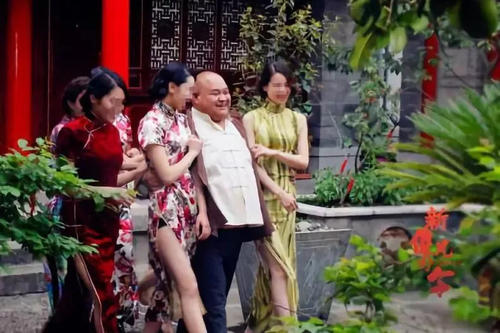 高仿龙比亚大学文凭毕业证